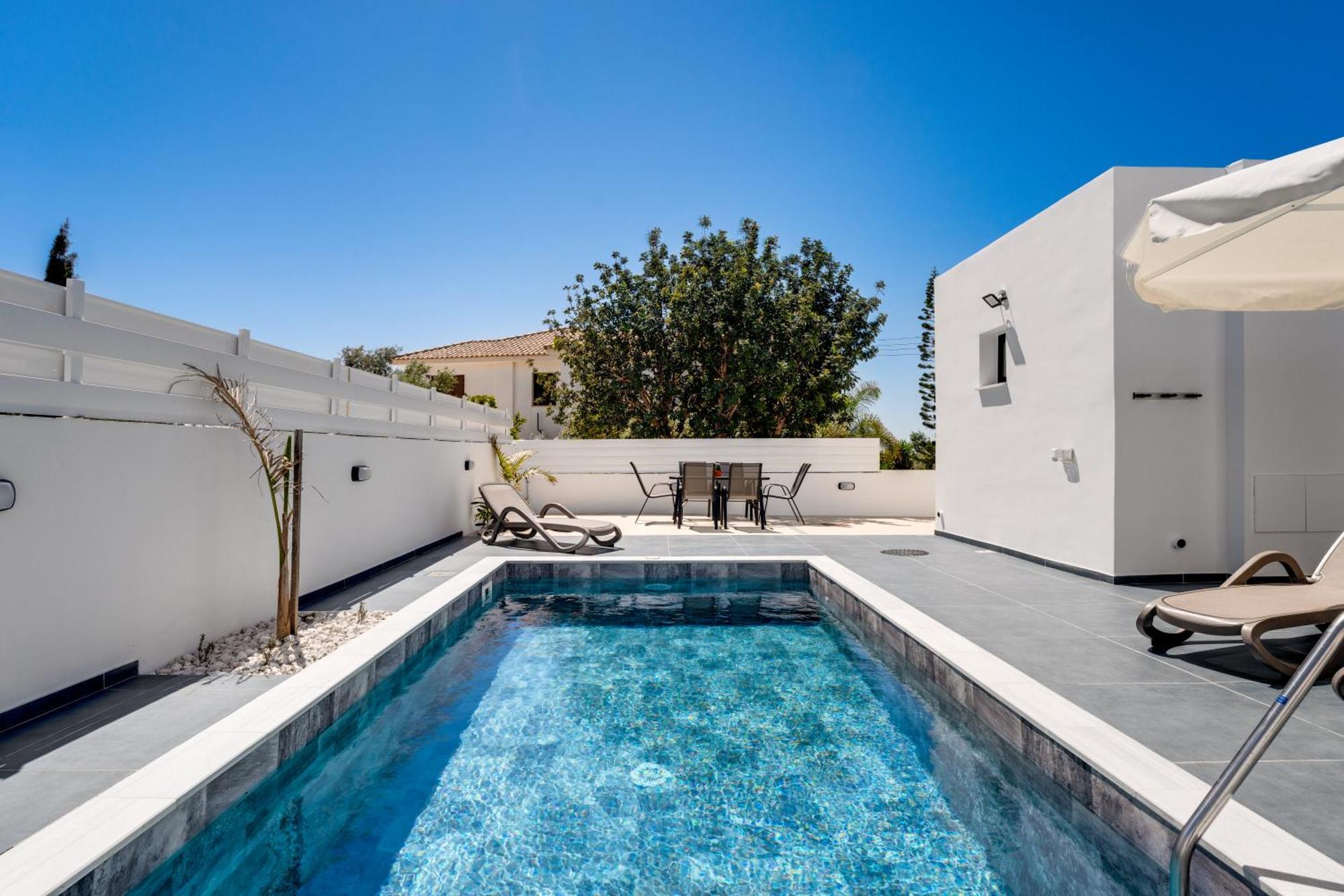 Panatheon - Luxury 1 & 2 Bdr 300 Meters From Sandy Beach! Villa *